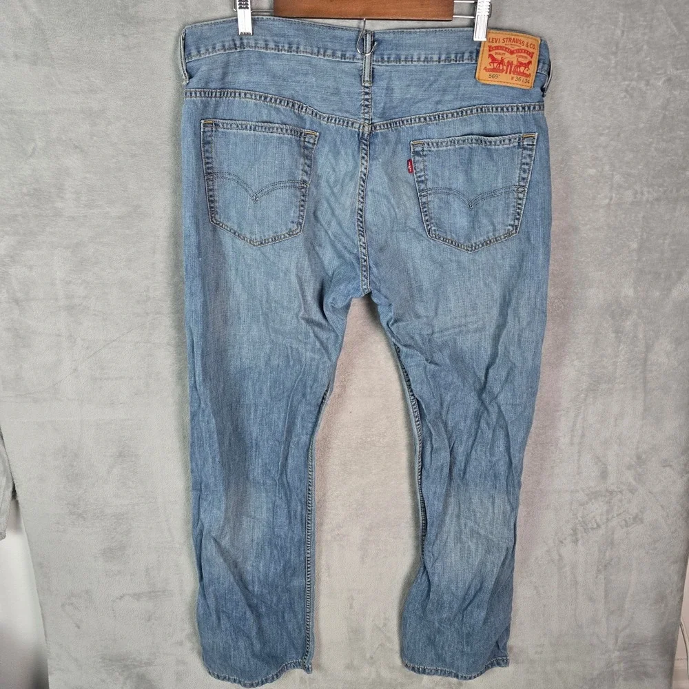 Levis 569 Loose Straight Jeans Mens 39x33‎ Light Wash Blue Denim 00569-0094